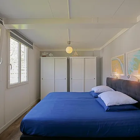 Holiday home Zeevogel - Aan Zee *